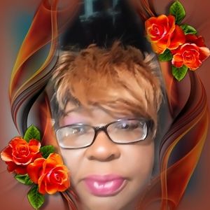 Meet your Posher, Angella